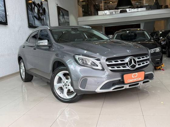 MERCEDES-BENZ GLA 200 1.6 CGI FLEX ADVANCE 7G-DCT